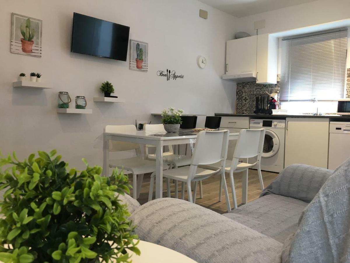Conil Calle Trafalgar Centro Solo Familias Y Parejas Коніль-де-ла-Фронтера Екстер'єр фото